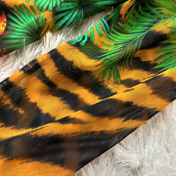 Versace Jeans Couture Tropical-Print Bodycon Dress - Picture 6 of 10
